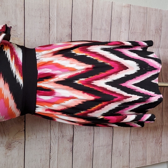 Summer Dress One Shoulder Dress by Wrapper Stretchy Flowy - Picture 9 of 11